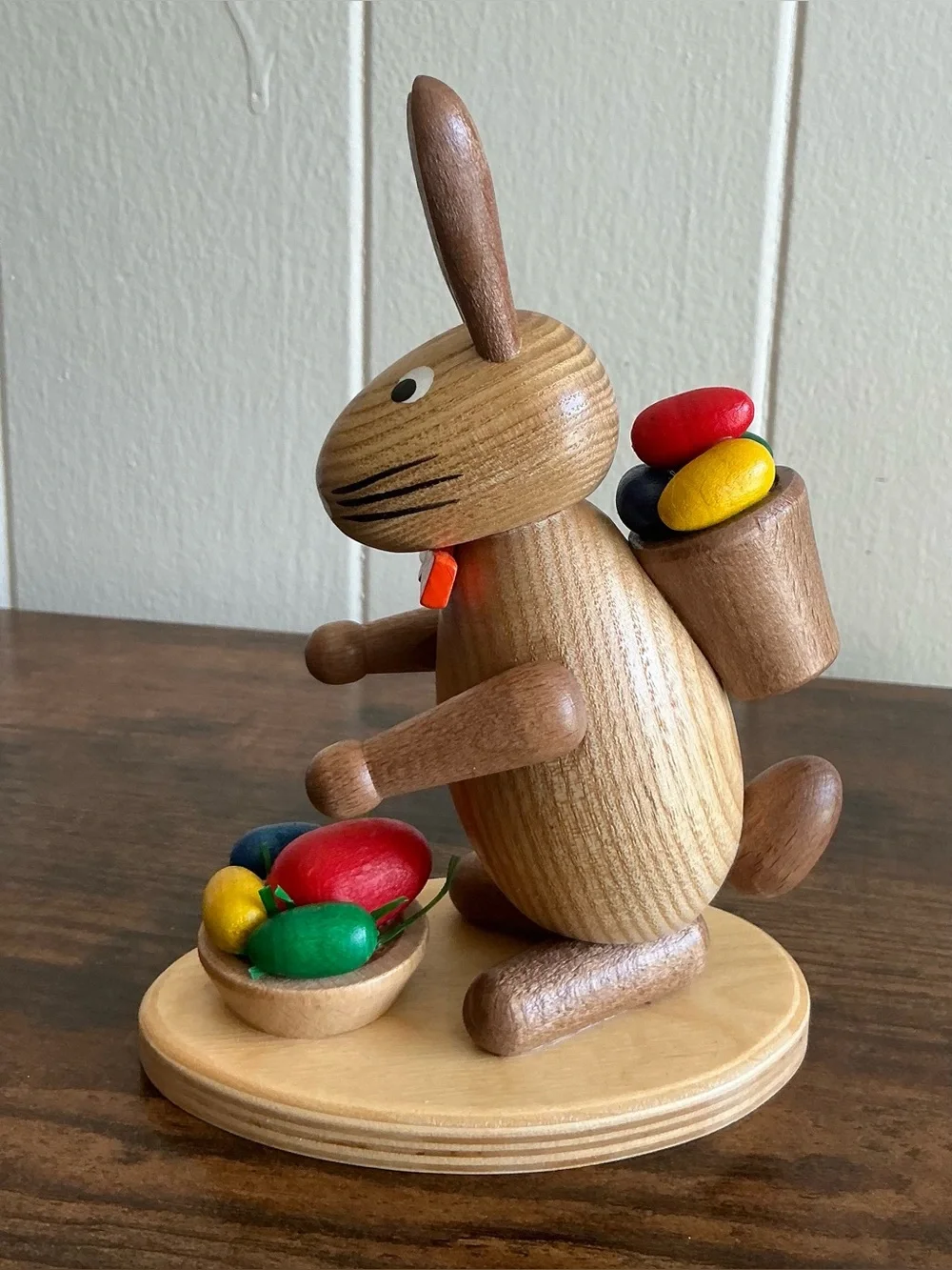 A Rare HTF Vintage Handcrafted Erzgebirge Germany Wooden Bunny Rabbit Figurine